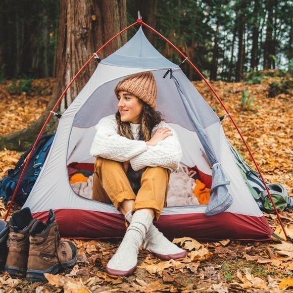 Acorn - The Original Slipper Sock - Picture 9 of 16